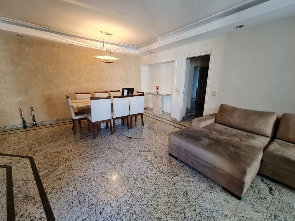 Apartamento à venda com 3 quartos, 153m² - Foto 2