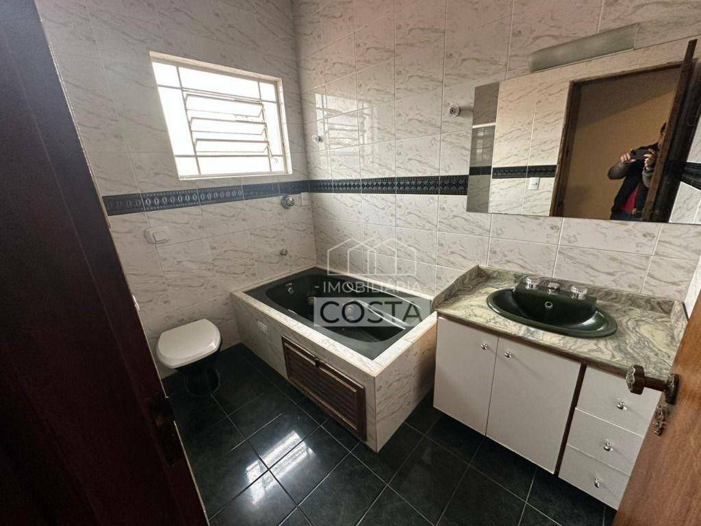 Casa à venda e aluguel com 3 quartos, 154m² - Foto 16