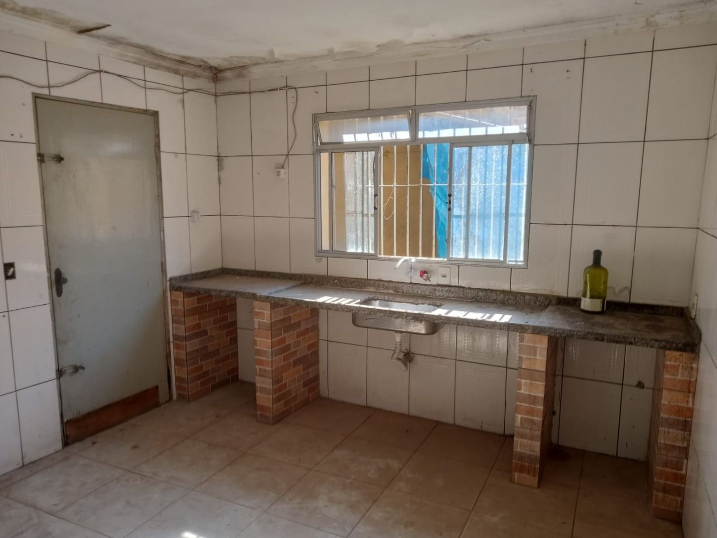 Casa à venda com 4 quartos, 140m² - Foto 12