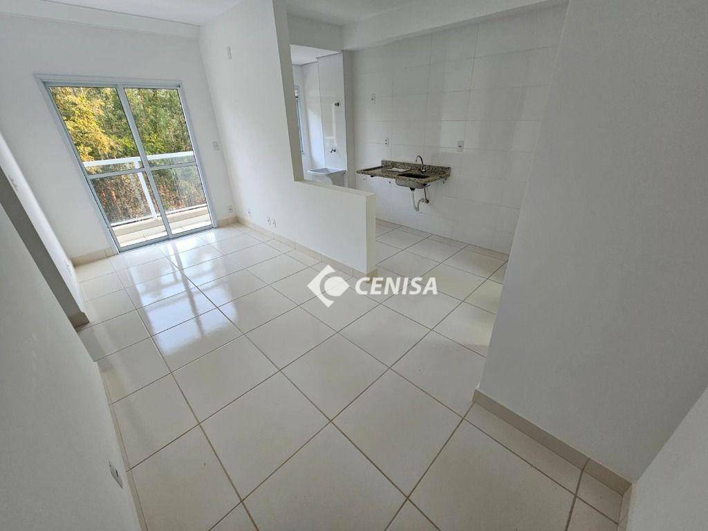 Apartamento para alugar com 2 quartos, 51m² - Foto 4