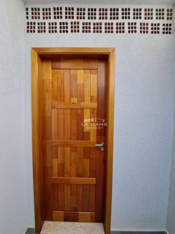 Casa à venda com 2 quartos, 75m² - Foto 15
