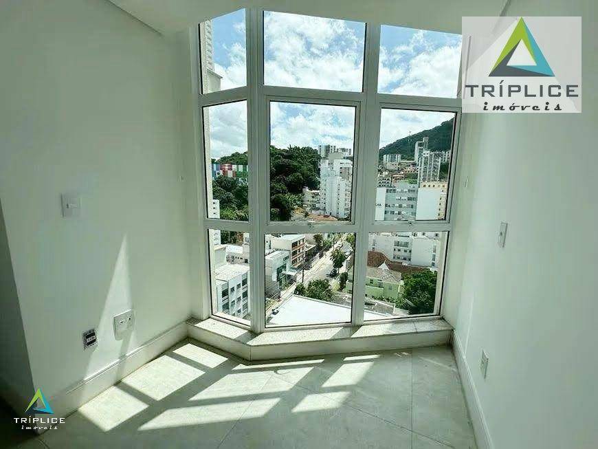 Apartamento à venda com 4 quartos, 227m² - Foto 35