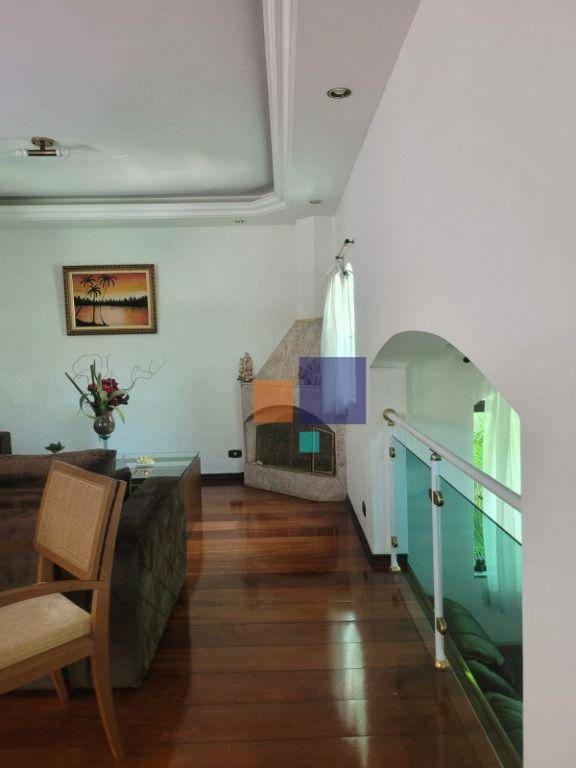 Casa à venda com 3 quartos, 282m² - Foto 20