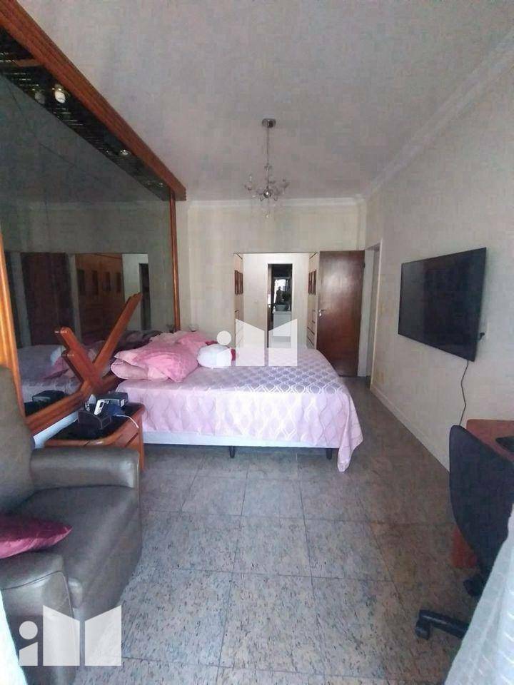 Apartamento à venda com 4 quartos, 341m² - Foto 9