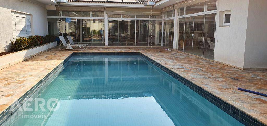 Casa de Condomínio à venda com 4 quartos, 620m² - Foto 1