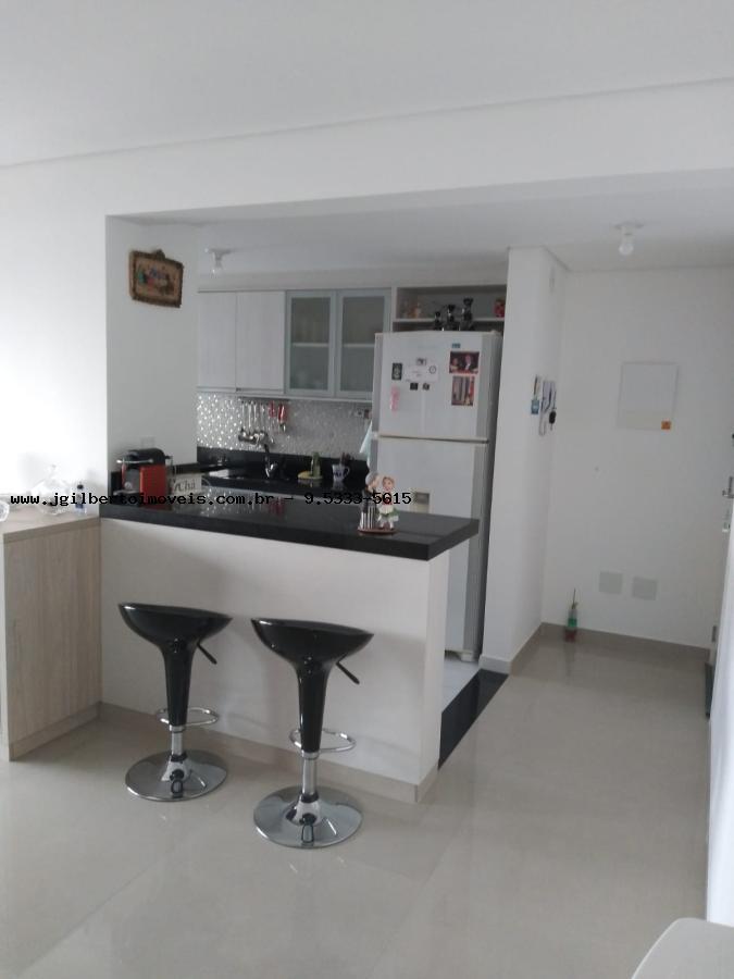 Apartamento à venda com 3 quartos, 98m² - Foto 7