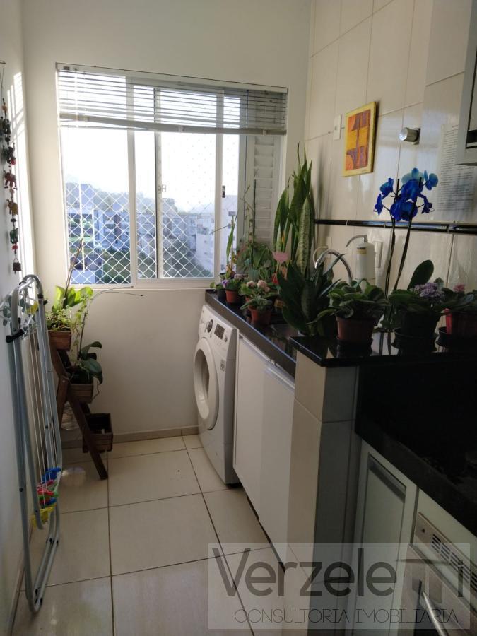 Apartamento à venda com 2 quartos, 65m² - Foto 8