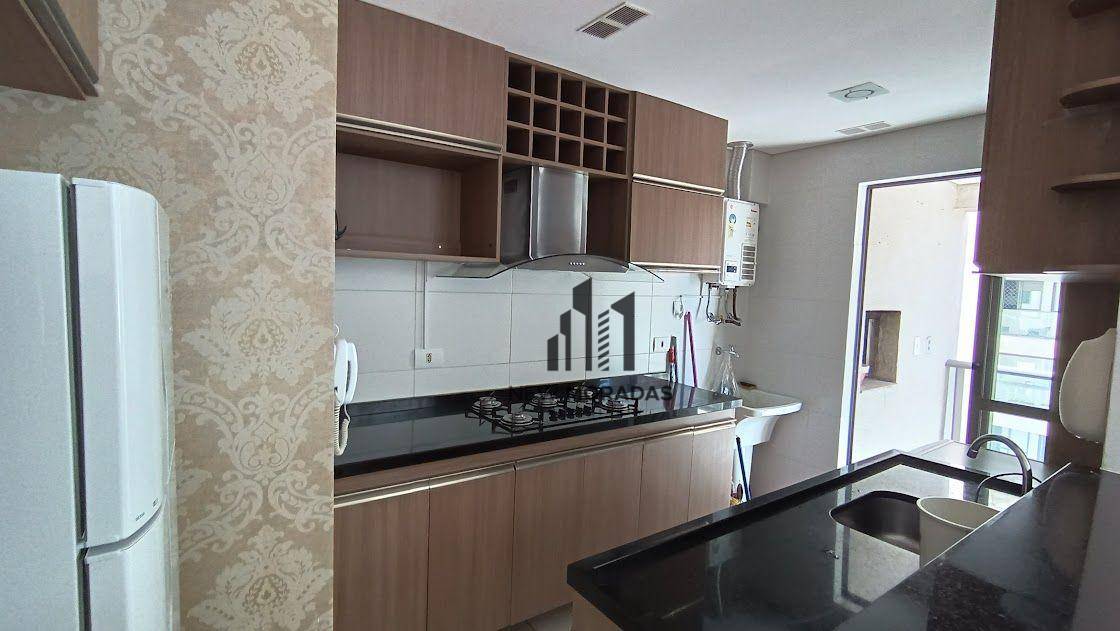 Apartamento para alugar com 2 quartos, 55m² - Foto 2