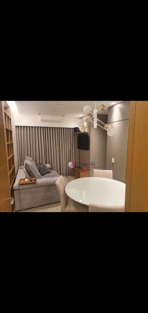 Apartamento à venda com 2 quartos, 65m² - Foto 12