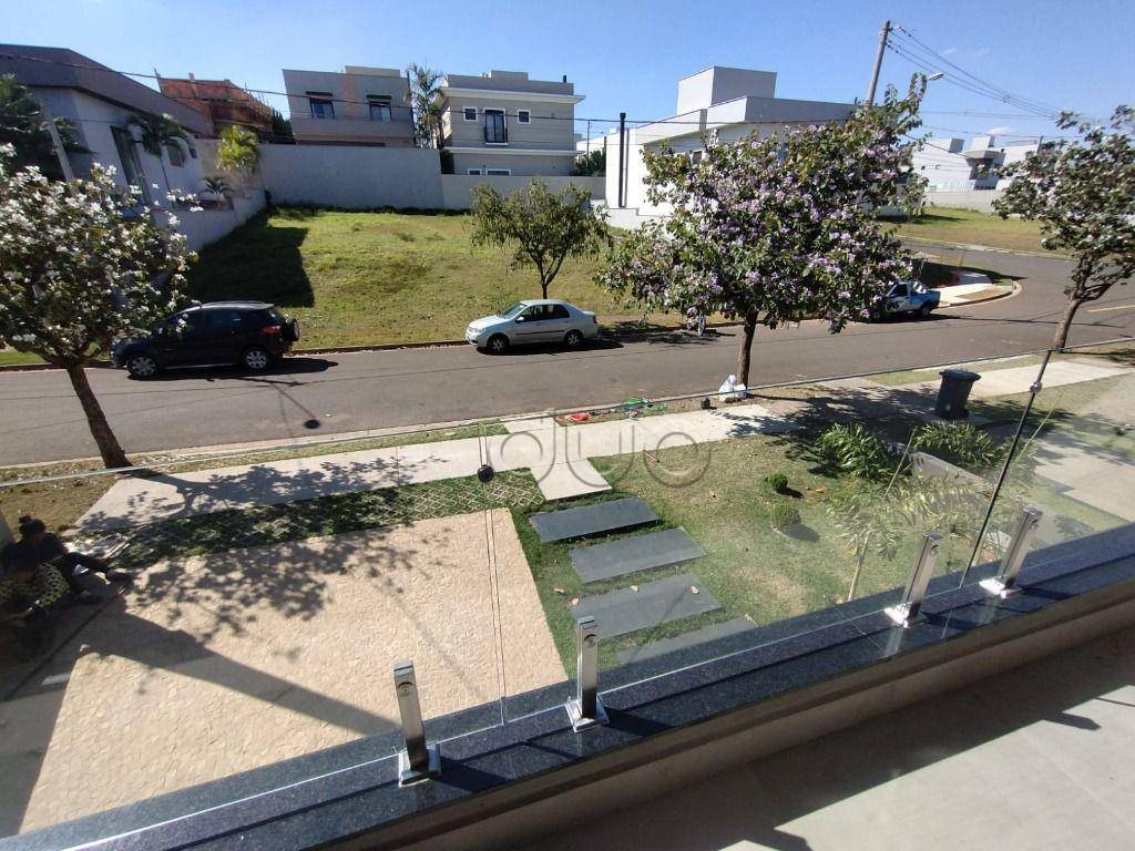 Casa de Condomínio para alugar com 3 quartos, 212m² - Foto 27