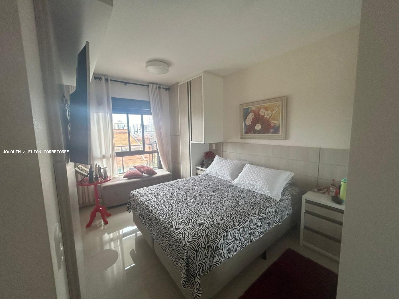 Apartamento à venda com 3 quartos, 97m² - Foto 6