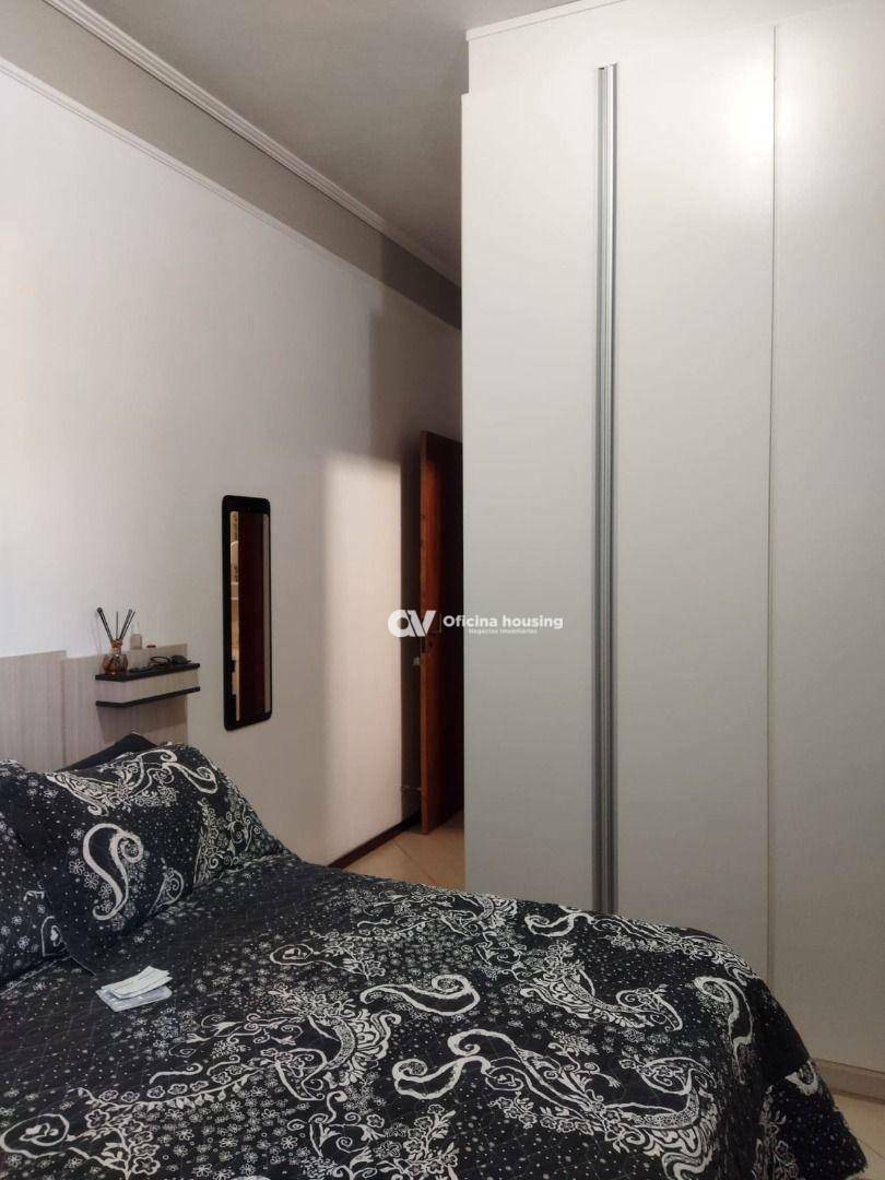 Casa à venda com 2 quartos, 149m² - Foto 13