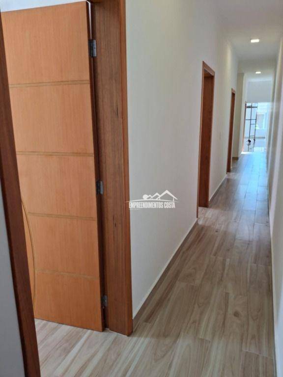 Casa de Condomínio à venda com 3 quartos, 199m² - Foto 13