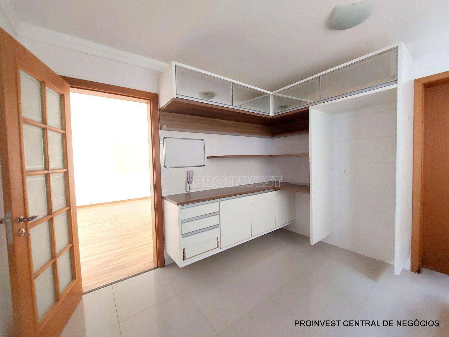 Casa de Condomínio à venda com 4 quartos, 280m² - Foto 13