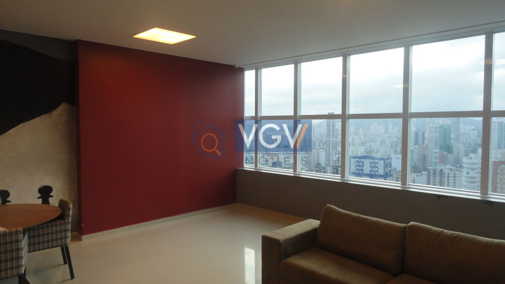 Apartamento à venda com 3 quartos, 191m² - Foto 3