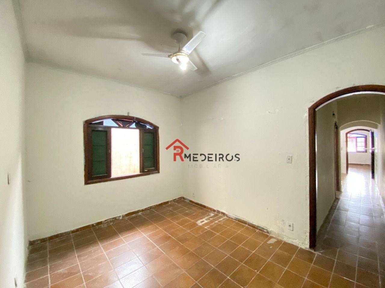 Casa à venda com 2 quartos, 85m² - Foto 18