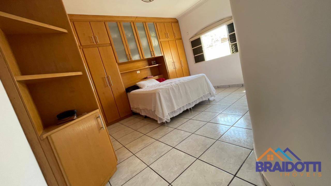 Casa à venda com 3 quartos, 150m² - Foto 10