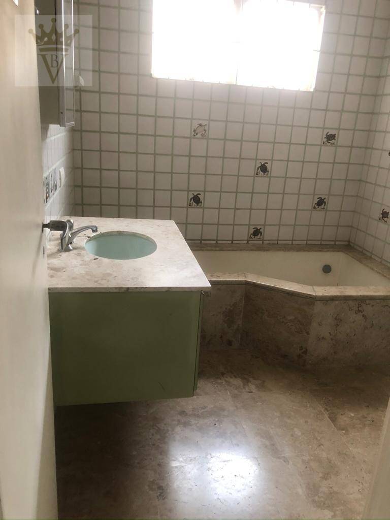 Sobrado à venda com 4 quartos, 360m² - Foto 9