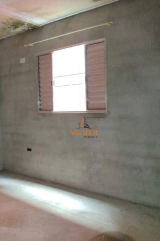 Sobrado à venda com 8 quartos, 150m² - Foto 11