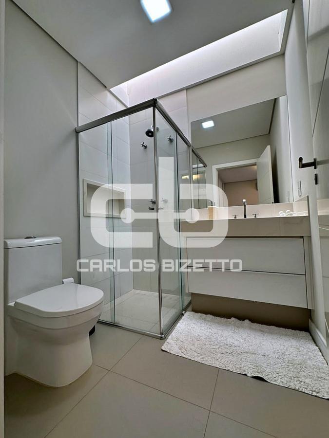 Casa de Condomínio à venda com 4 quartos, 420m² - Foto 22