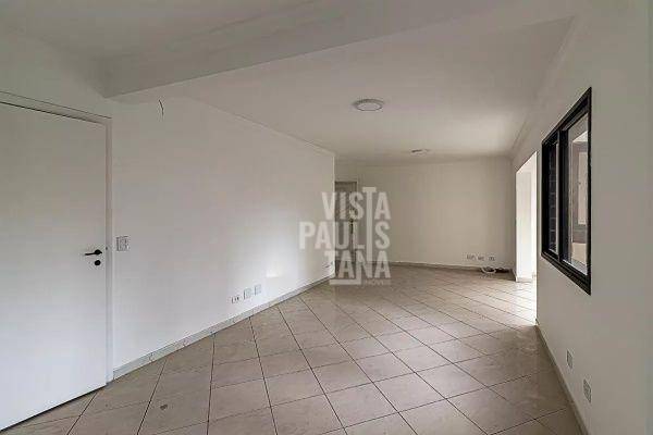 Apartamento à venda com 3 quartos, 127m² - Foto 3