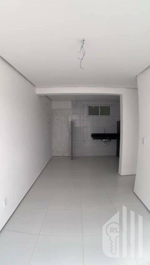 Apartamento à venda com 3 quartos, 60m² - Foto 14