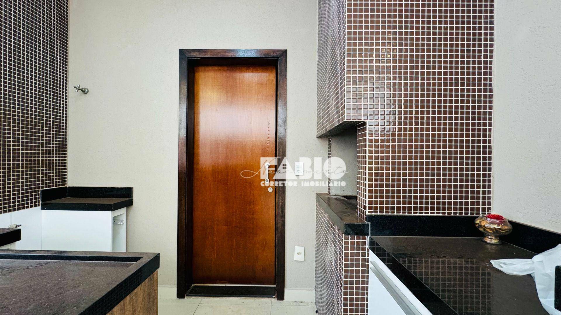 Casa de Condomínio à venda com 3 quartos, 252m² - Foto 34