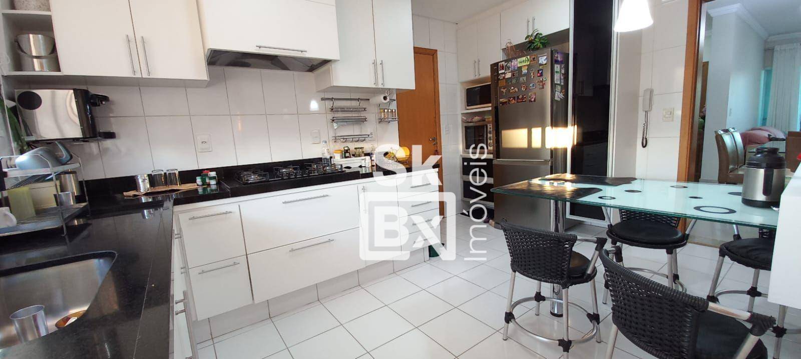 Apartamento à venda com 4 quartos, 161m² - Foto 13