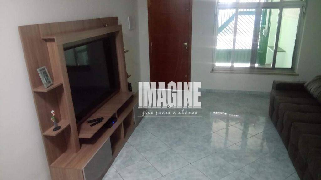 Sobrado à venda com 2 quartos, 100m² - Foto 2