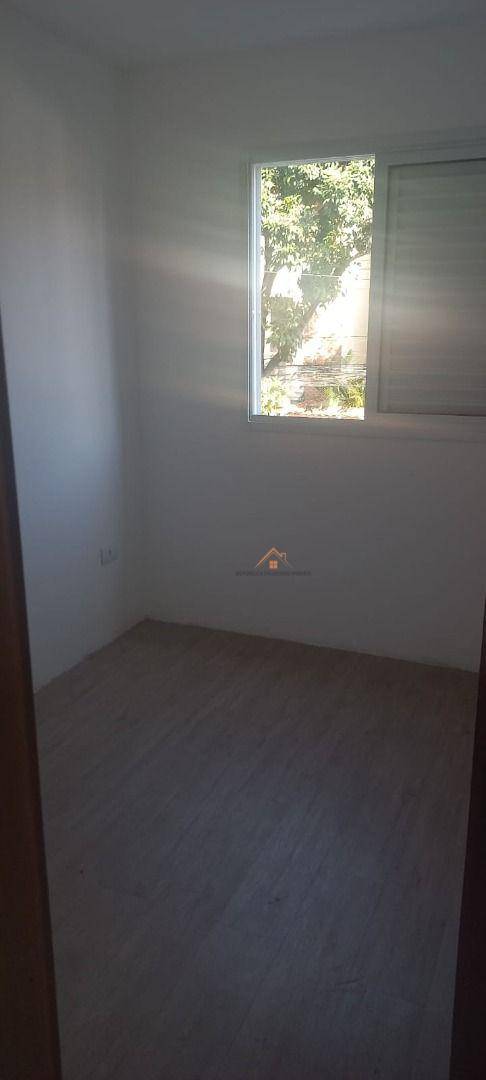 Apartamento à venda com 2 quartos, 44m² - Foto 3