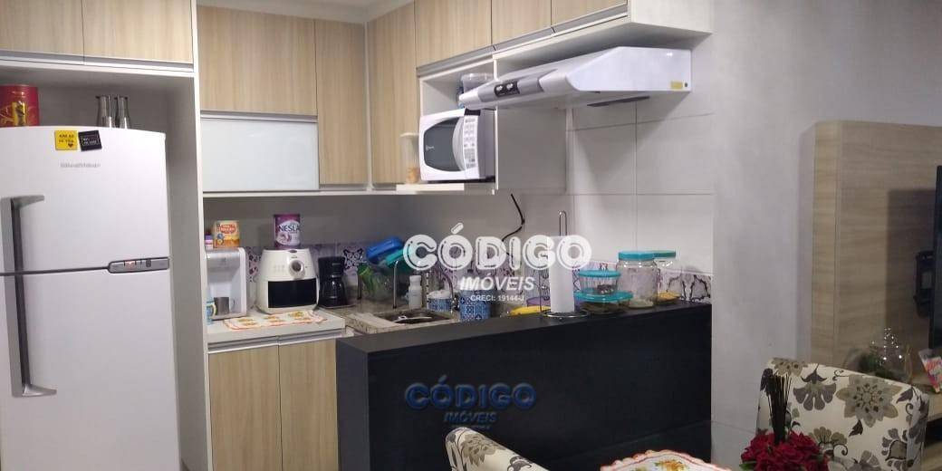 Apartamento à venda com 3 quartos, 65m² - Foto 3