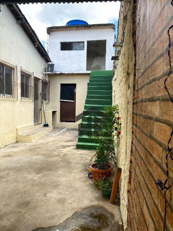 Casa, 3 quartos, 97 m² - Foto 2