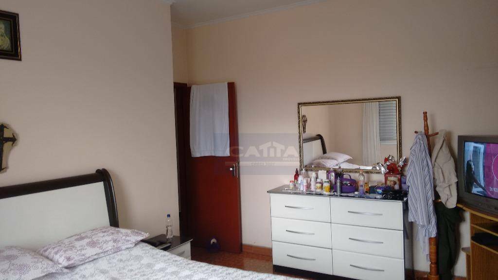 Casa à venda e aluguel com 3 quartos, 160m² - Foto 11