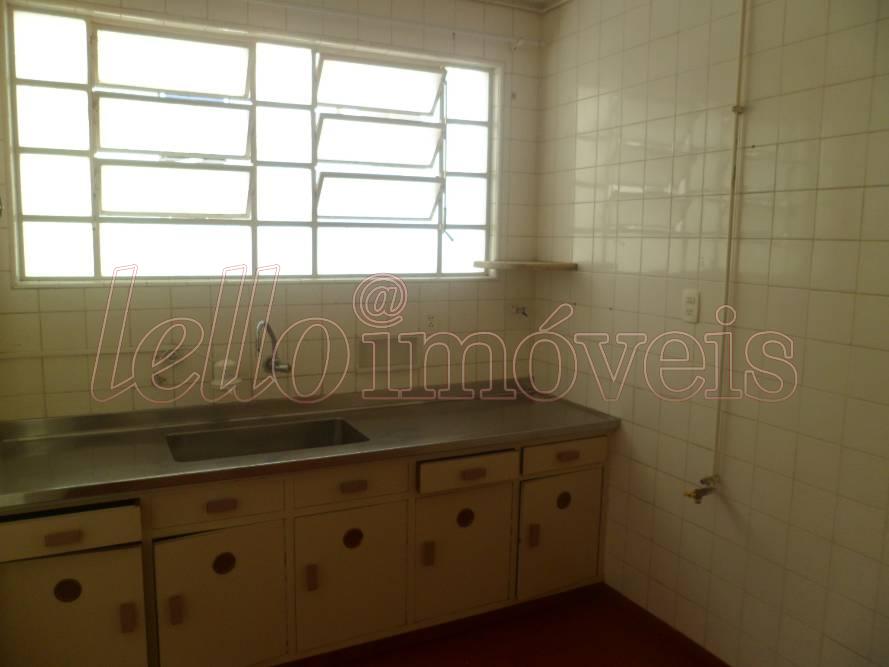 Apartamento para alugar com 3 quartos, 240m² - Foto 15