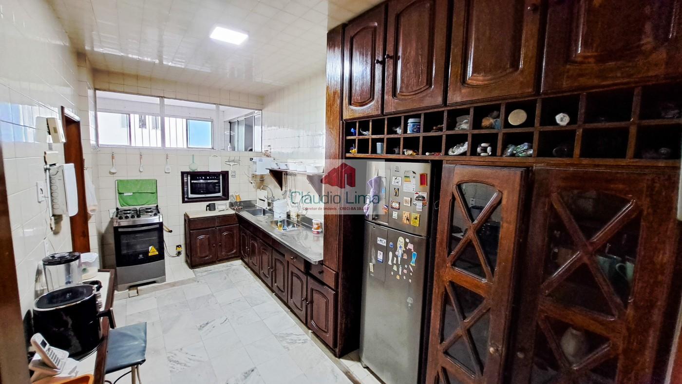 Apartamento à venda com 4 quartos, 200m² - Foto 12