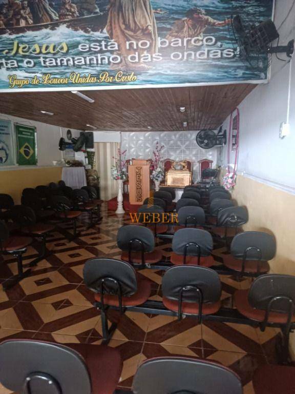 Sobrado à venda com 2 quartos, 280m² - Foto 2