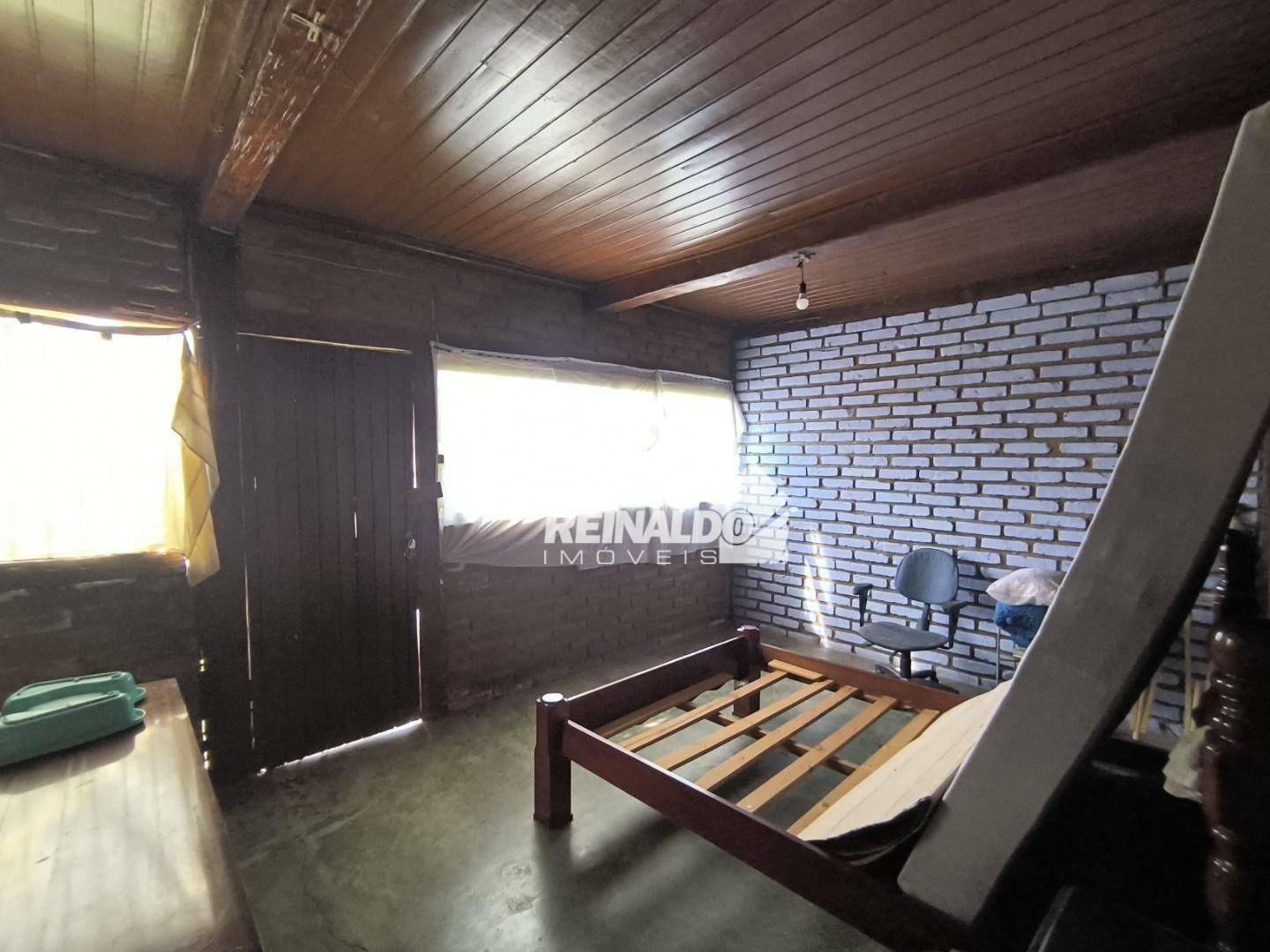 Chácara à venda com 4 quartos, 299m² - Foto 20