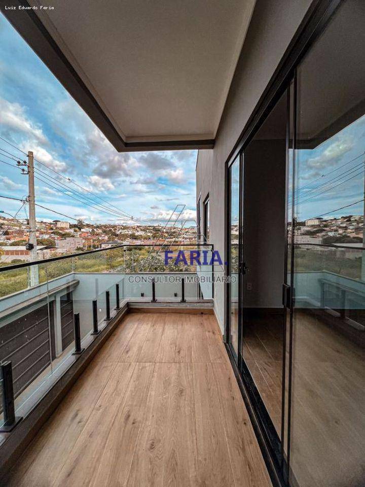 Casa à venda com 2 quartos, 122m² - Foto 9