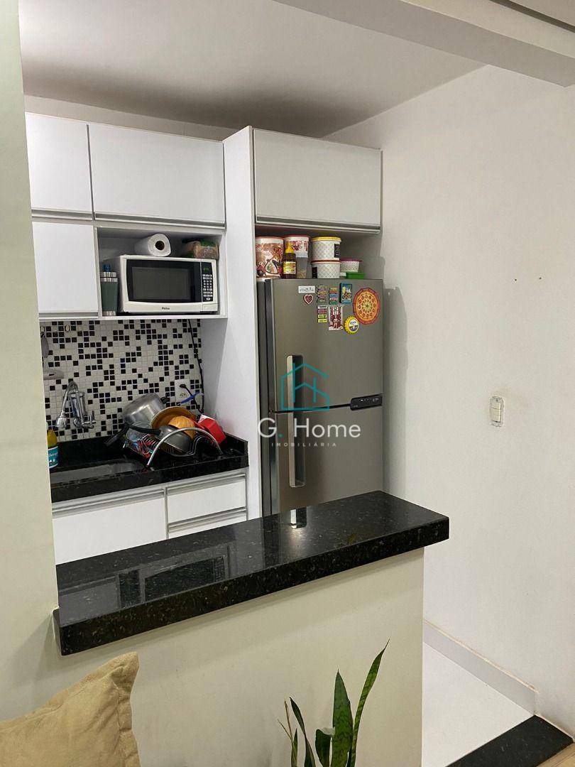 Apartamento à venda com 2 quartos, 44m² - Foto 11