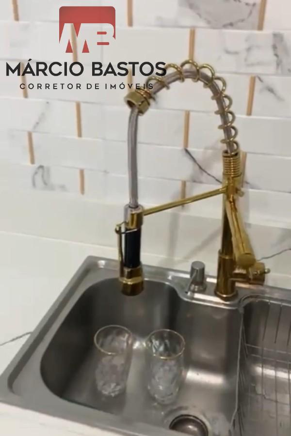 Casa à venda com 2 quartos, 1025m² - Foto 8