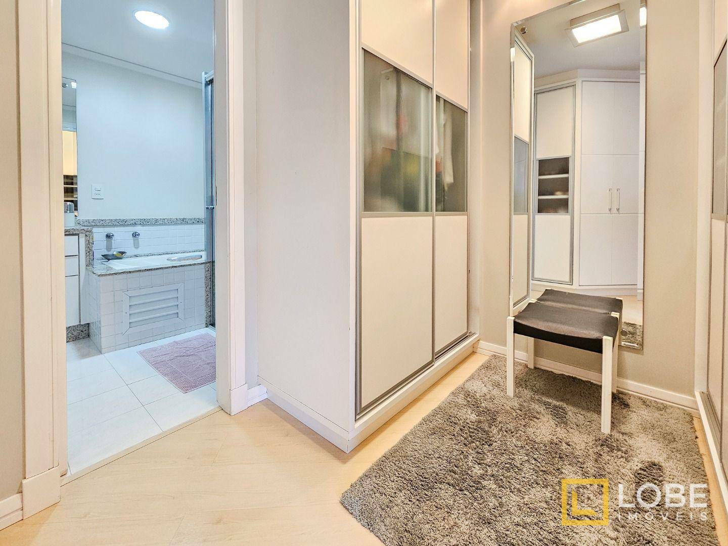 Apartamento à venda com 3 quartos, 141m² - Foto 15