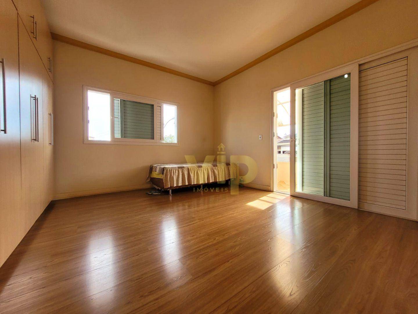 Casa à venda com 5 quartos, 400m² - Foto 8