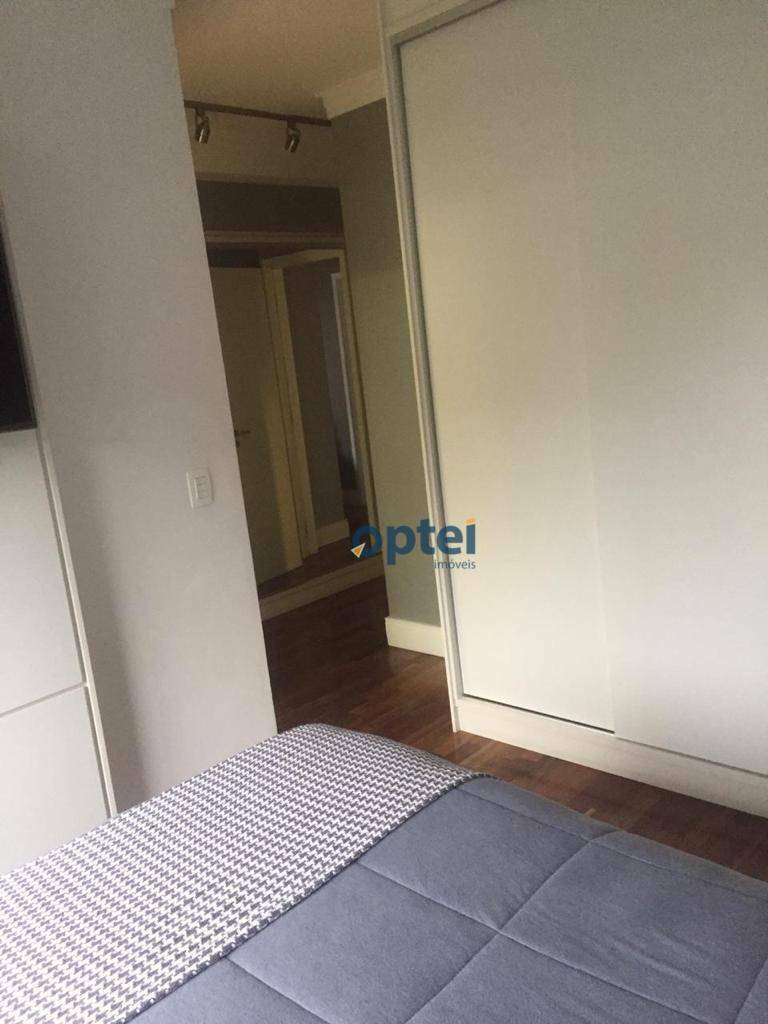 Apartamento à venda com 3 quartos, 137m² - Foto 17