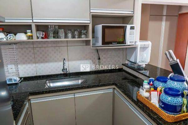 Apartamento à venda com 2 quartos, 68m² - Foto 7