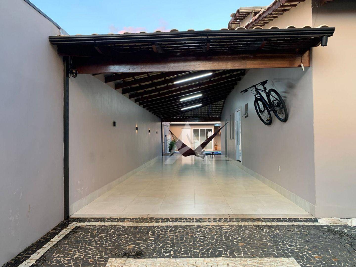 Casa, 3 quartos, 250 m² - Foto 3