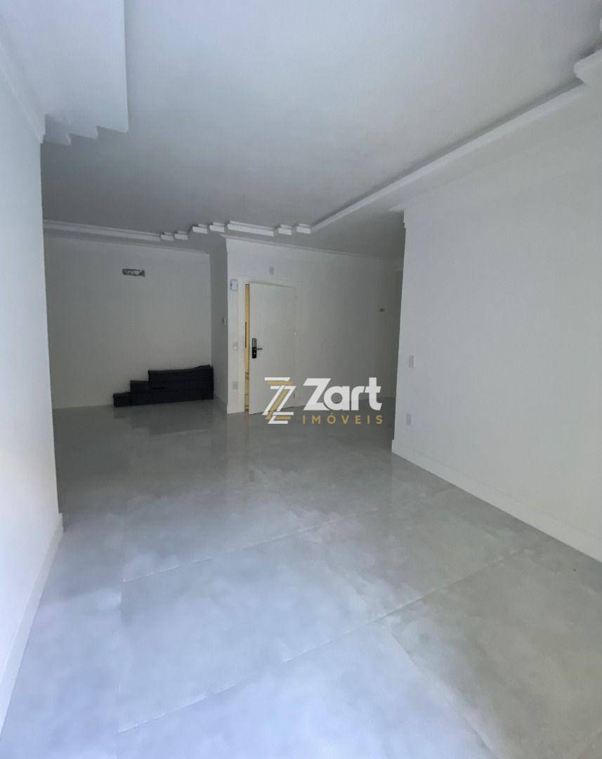 Apartamento à venda com 3 quartos, 133m² - Foto 17