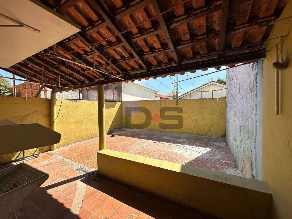 Casa à venda com 2 quartos, 64m² - Foto 10