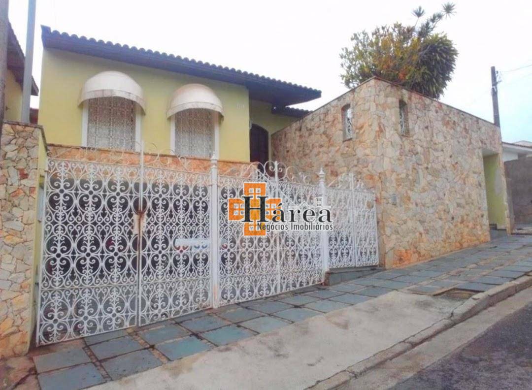 Casa à venda com 3 quartos, 256m² - Foto 2