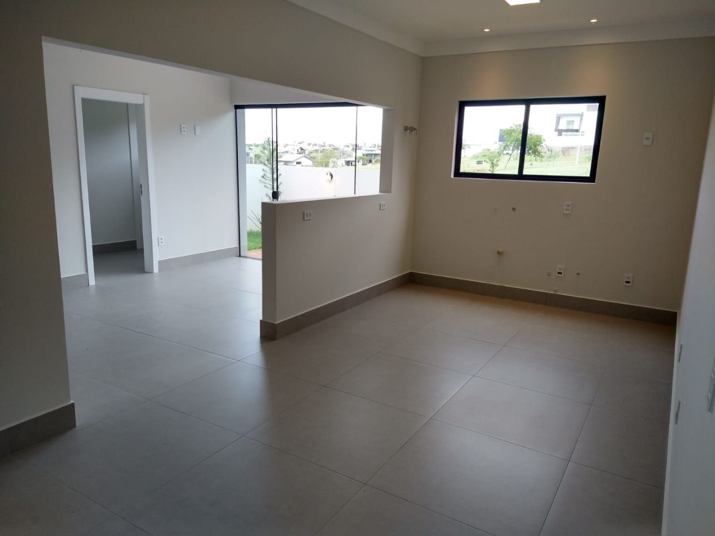 Casa à venda com 3 quartos, 168m² - Foto 9