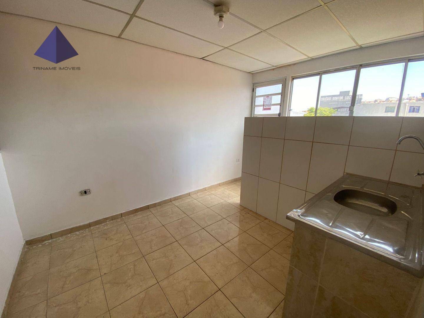 Casa para alugar com 2 quartos, 70m² - Foto 8